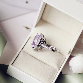 V prahu Luksuzni Zaročni Prstan za ženske Podolgovat velika Vijolična Kubičnih Cirkonij Nakita Srebrne barve Poročni prstan prstan Bijoutx ženski